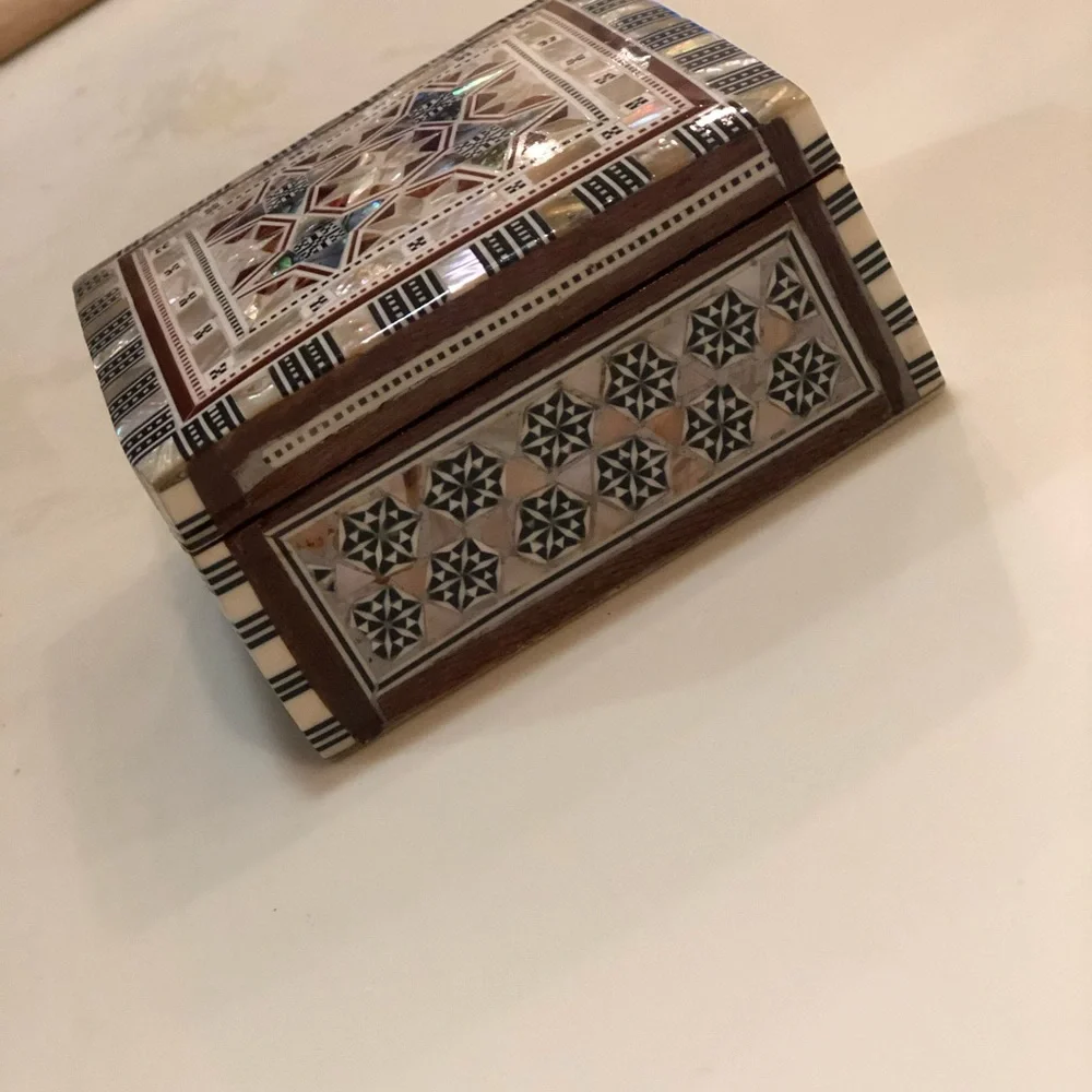 Beautiful jewelry box - Picture 5 of 6